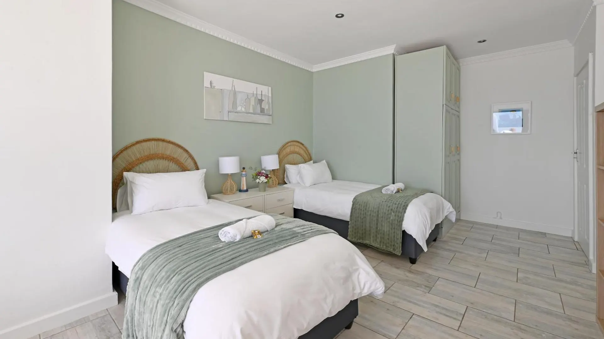 Perfect Location Walk To Beach And Sea Views Κέιπ Τάουν Νότια Αφρική